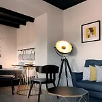 Rocks Republic Aparthotel