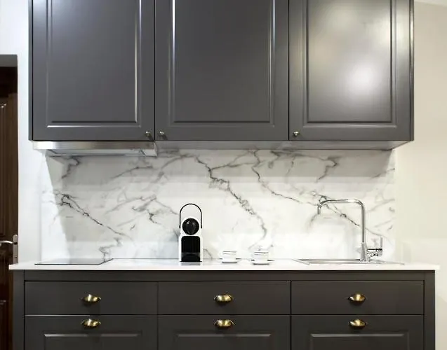 Rocks Republic Apartahotel